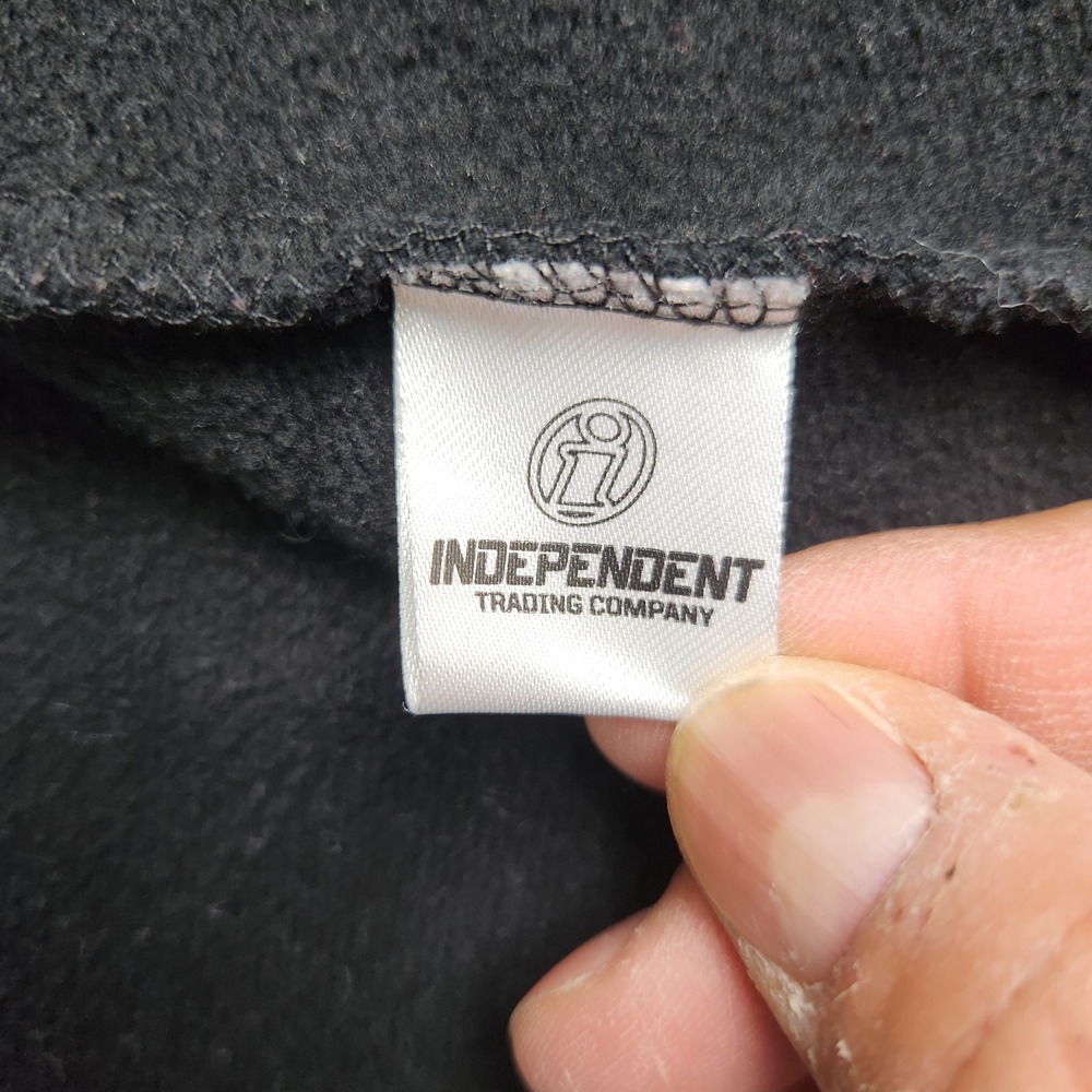 Independent‎ Trading Co Hoodie Men's L Black Stone Sour Skull Band Rock Graphic - Picture 7 of 8